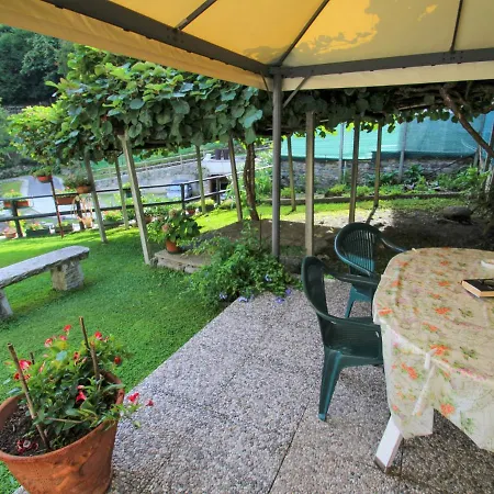 Apartment Ghiano By Interhome *